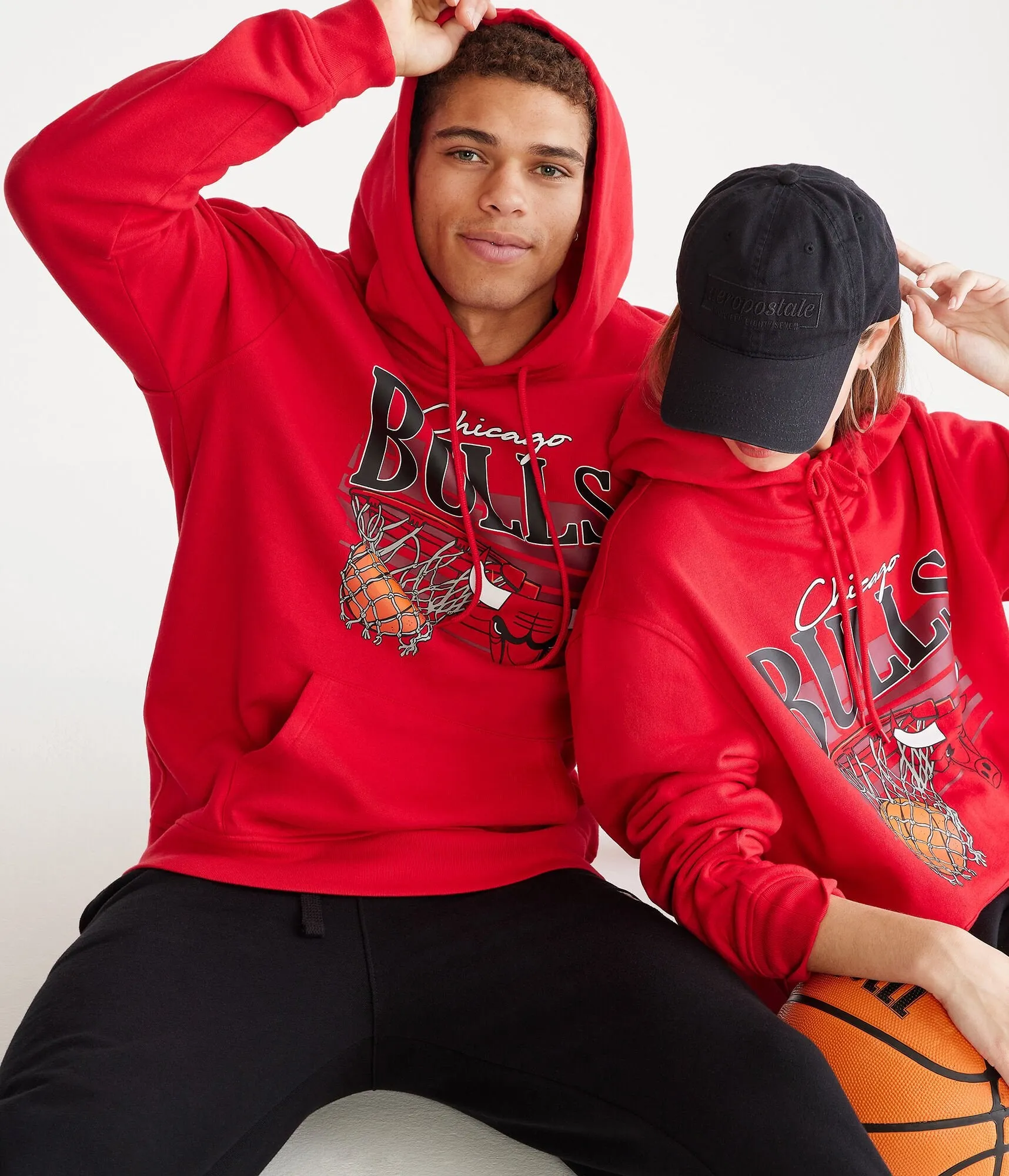 Aeropostale Mens' Chicago Bulls Pullover Hoodie -  - Size XL - Cotton - Teen Fashion & Clothing Red Aeropostale
