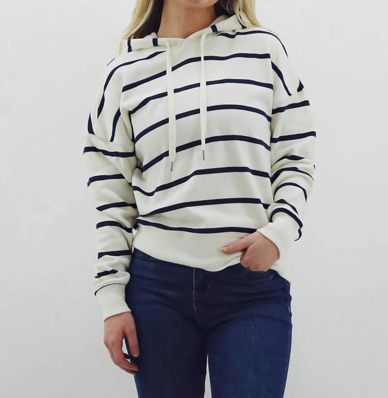 Avalon Hoodie In Ivory/navy
