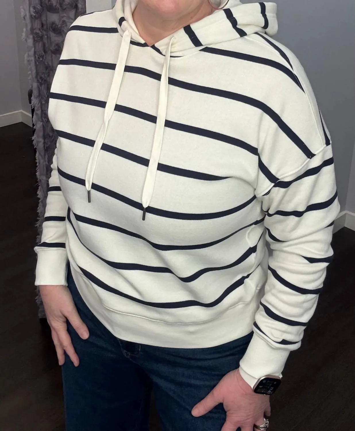 Avalon Hoodie In Ivory/navy
