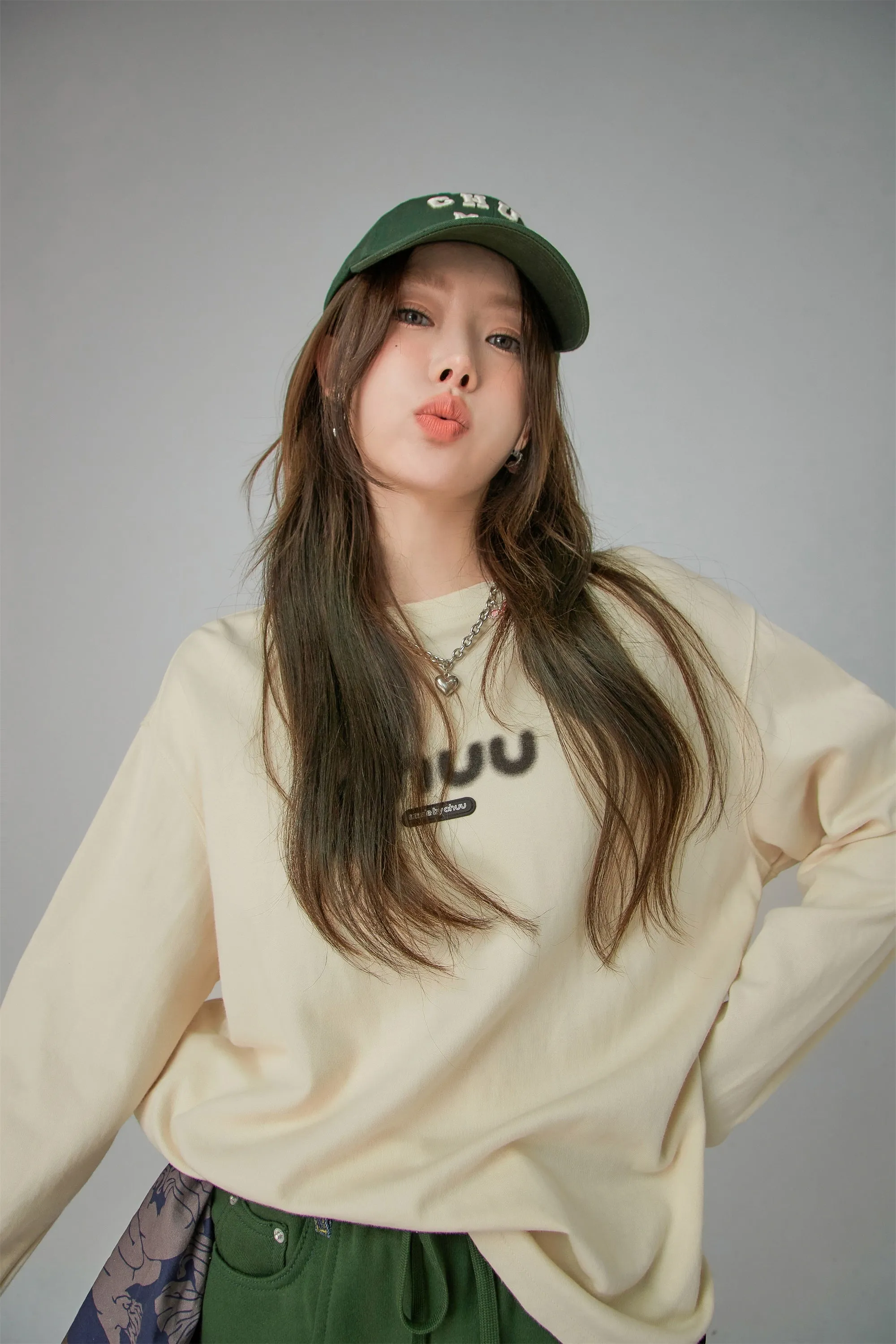 Blurry Long-Sleeved Sweatshirt