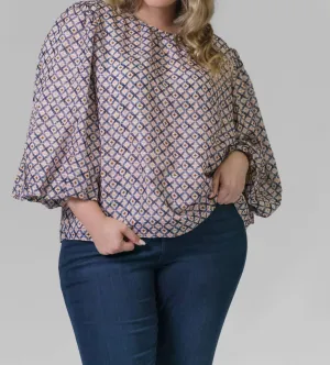 Harly Top In Blush Lattice