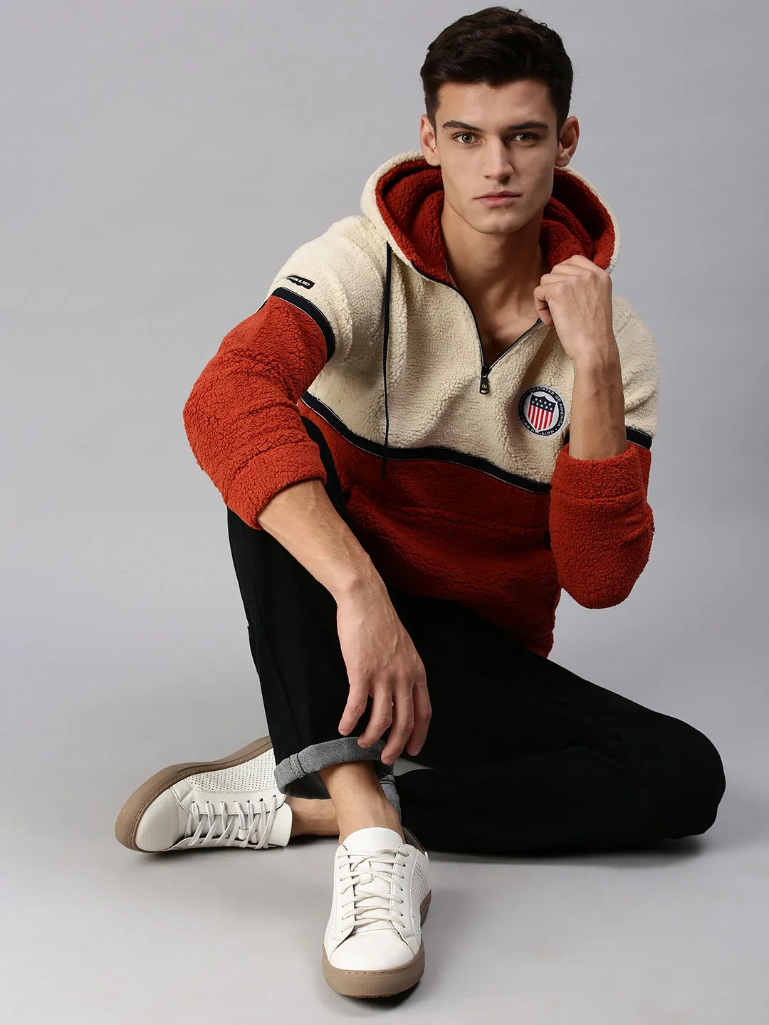 Men Cream Colourblocked Hooded Sweatshirt