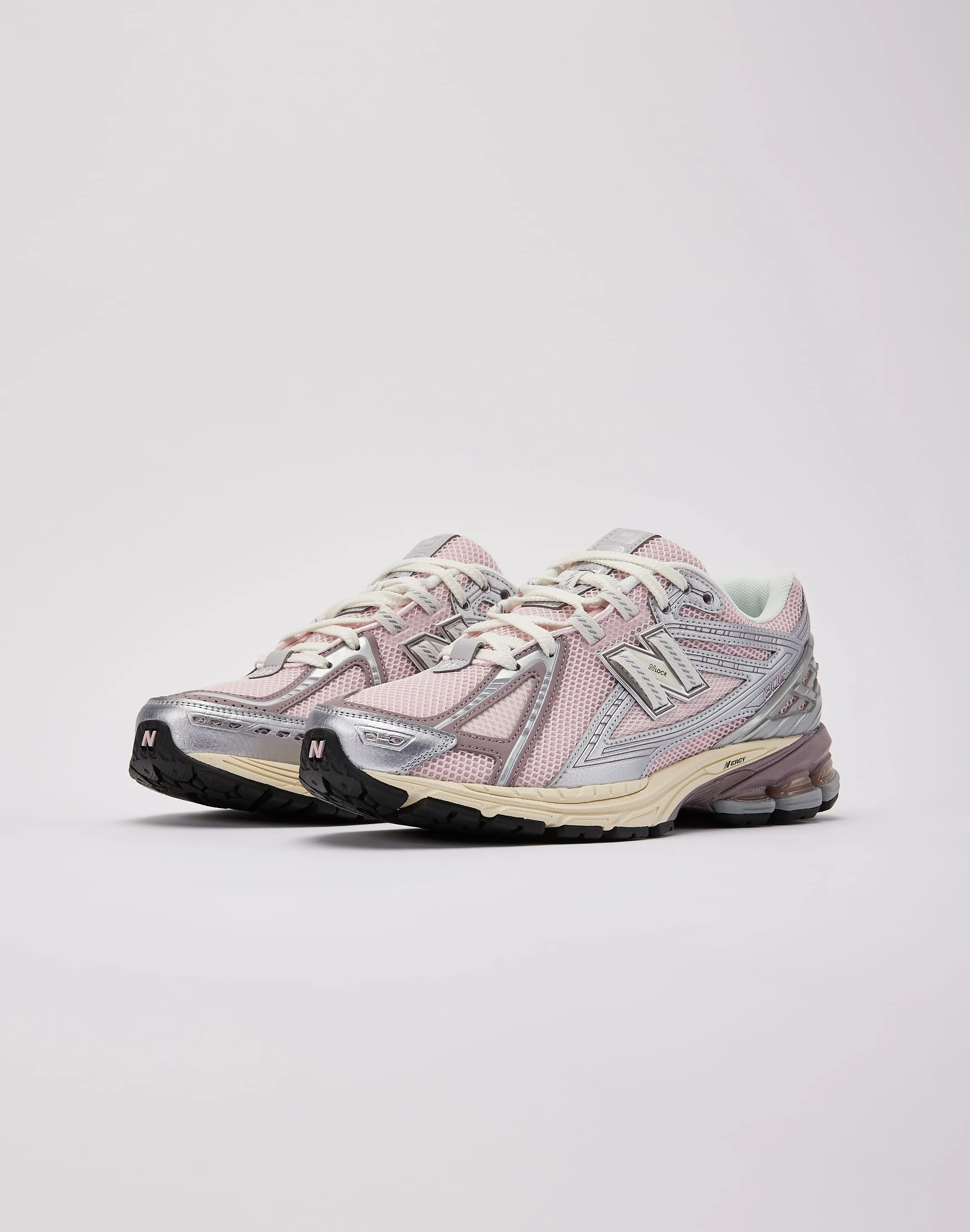 New Balance 1906R