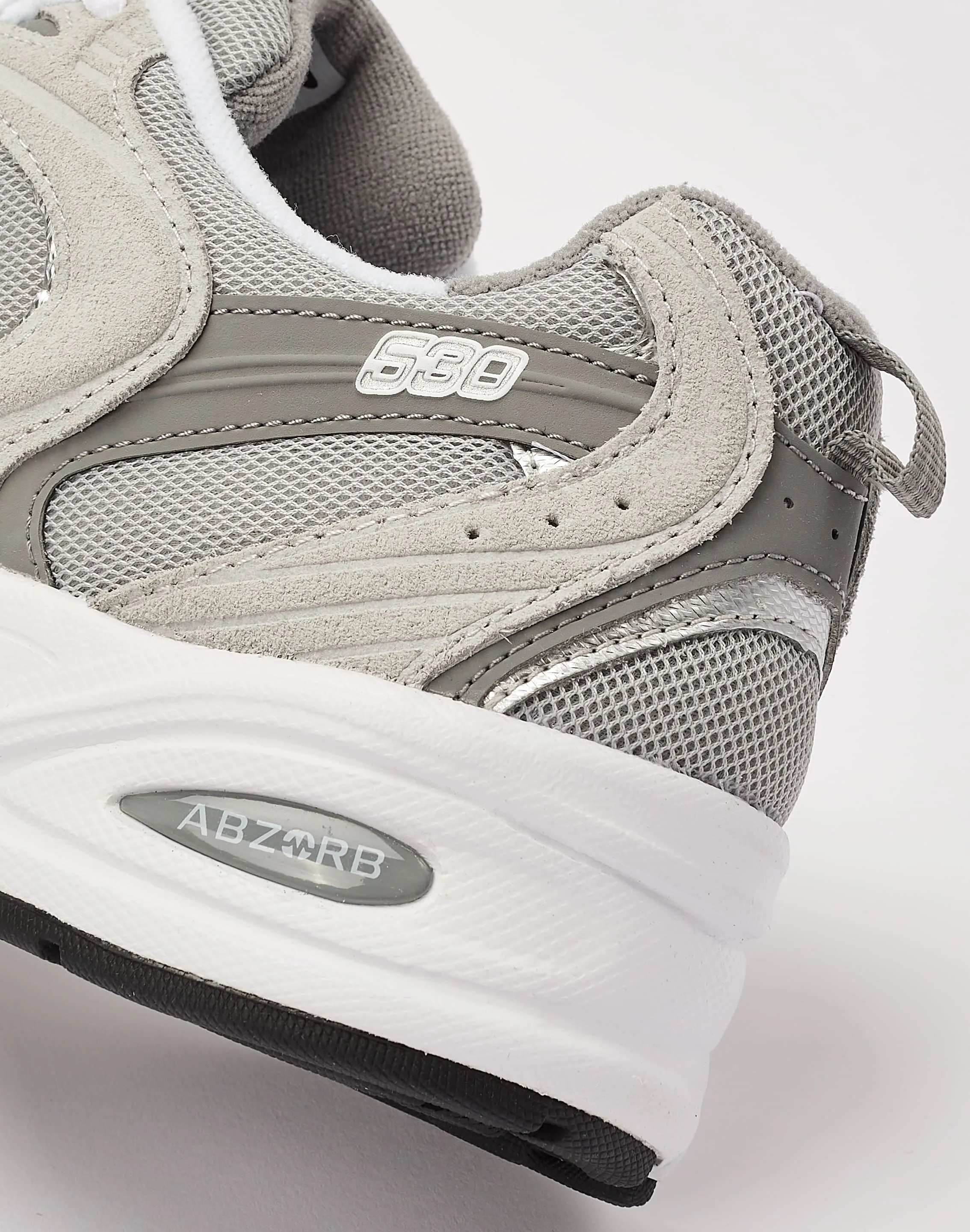 New Balance 530