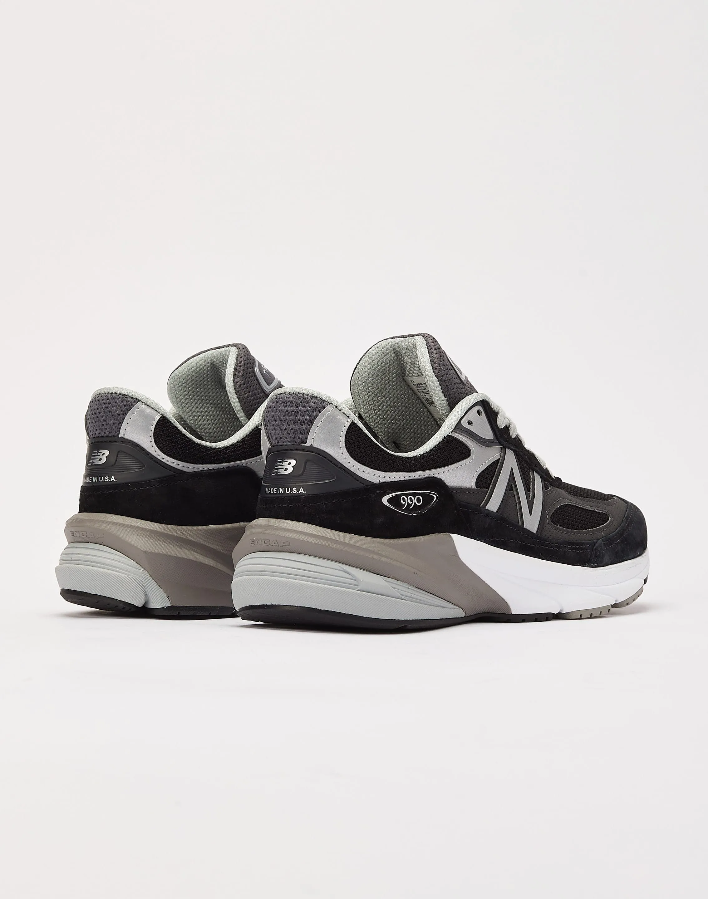 New Balance 990v6