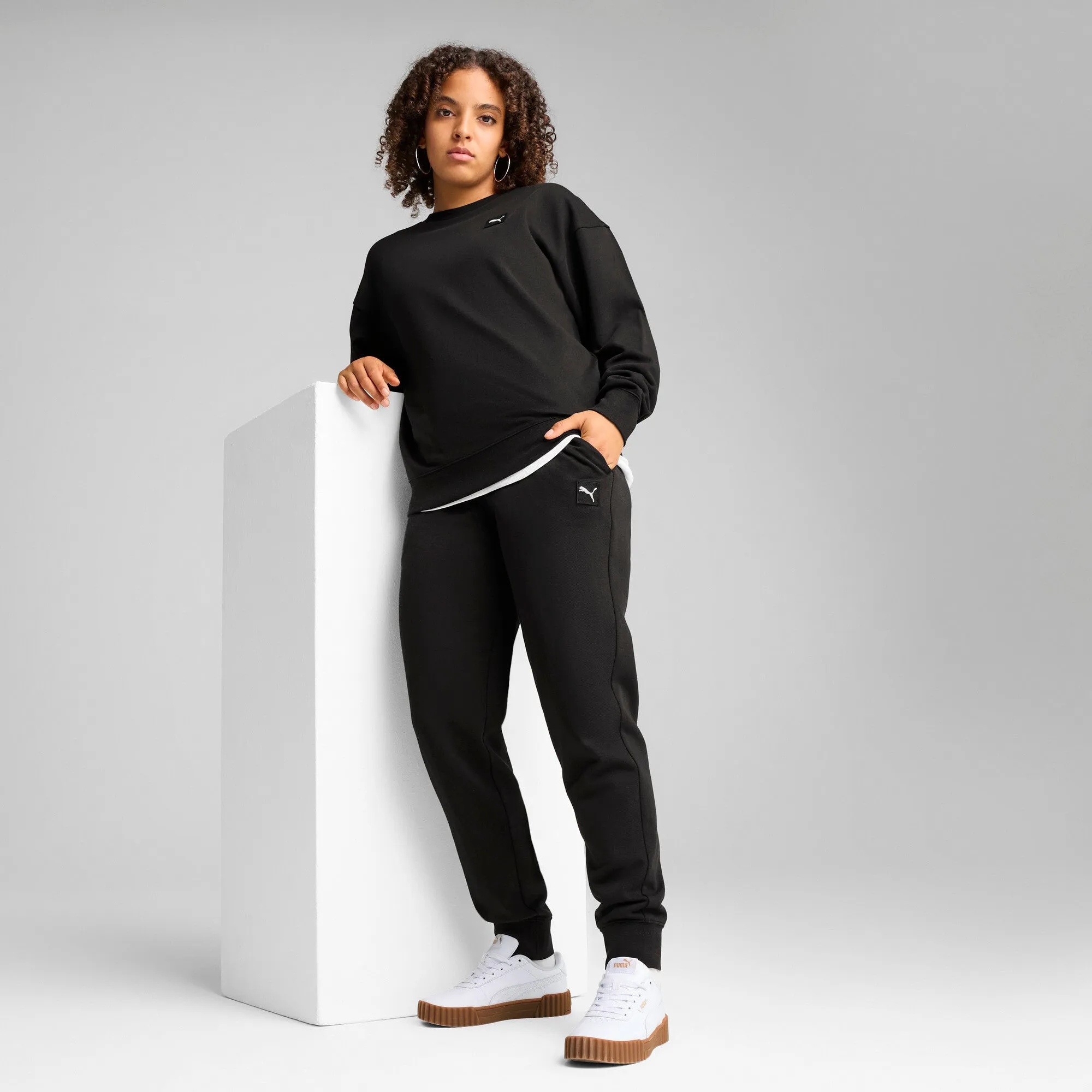 PUMA Women's ESS ELEVATED Sweatpants Women