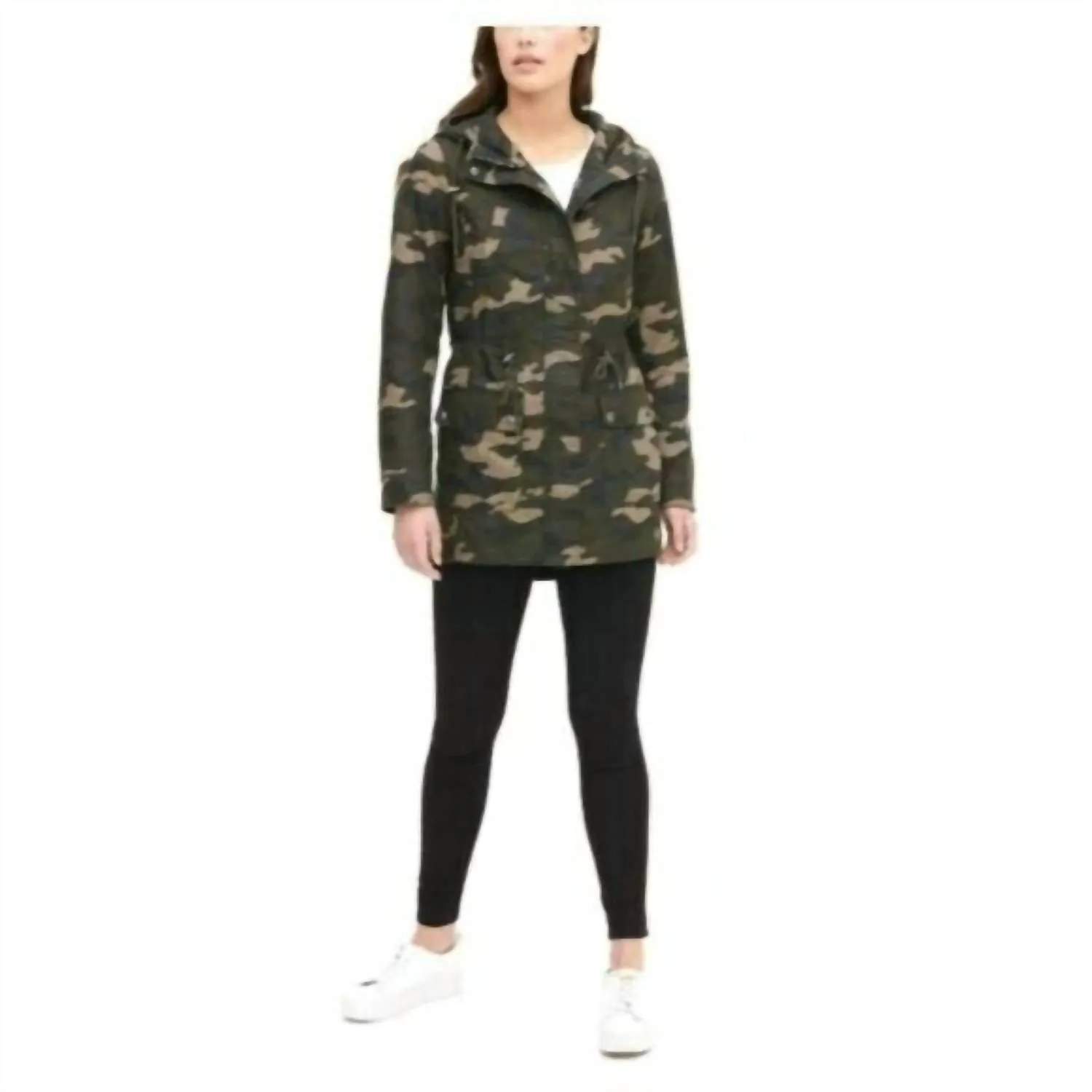 The Jess Cotton Fishtail Camo Print Hooded Parka Jacket In Green