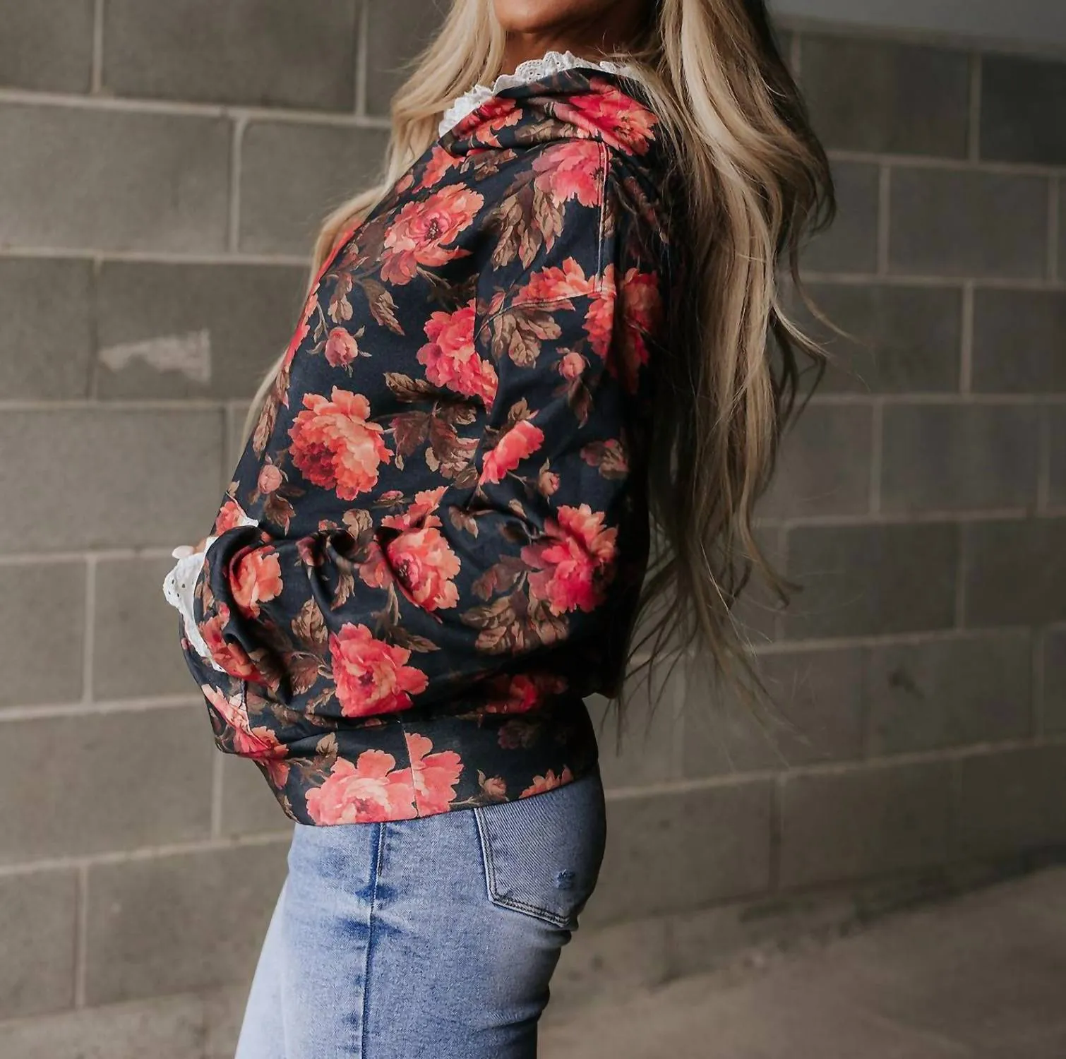 University Hoodie In Kiss Goodnight