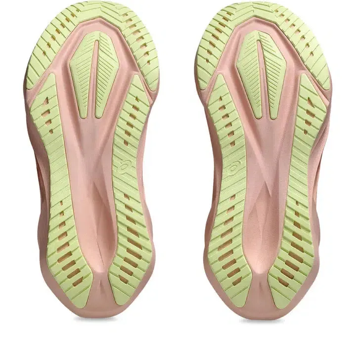 Women's Novablast 5 Asics Clothing